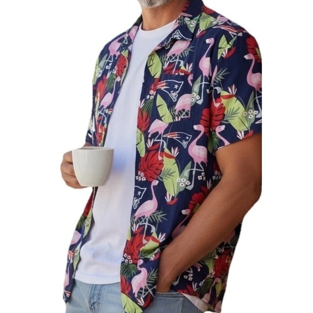 Hawaiian Shirt Mens 3XL Tropical Flamingo Team Apparel Patriots NFL Blue Pink